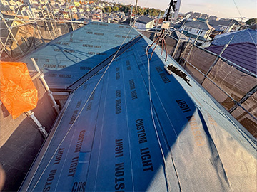 屋根：ルーフィングシート